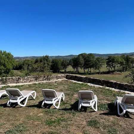 Les Distinguees -aux Bories De Previnquieres Recoules-Previnquieres