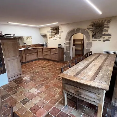 Les Distinguees -aux Bories De Previnquieres Holiday home *