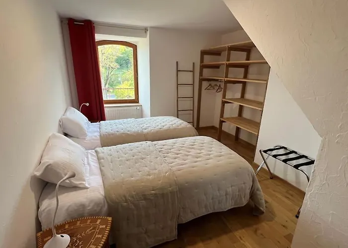 Les Distinguées -aux Bories De Prévinquières Hébergement de vacances Recoules-Previnquieres