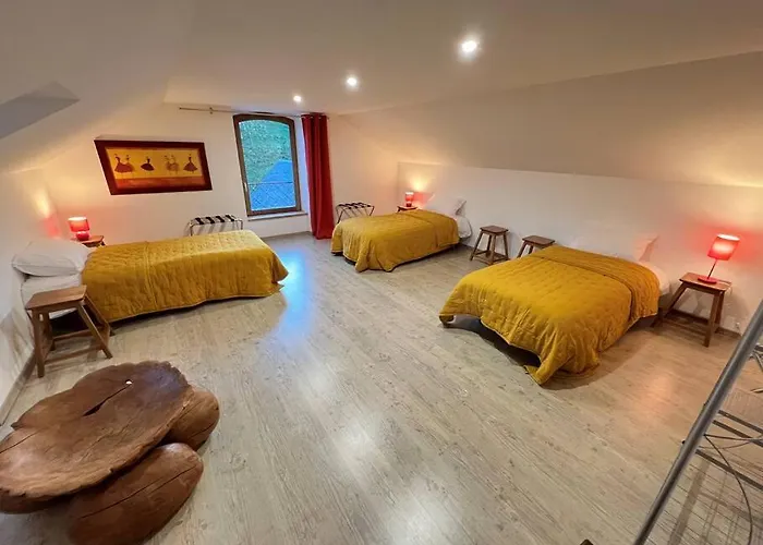 Hébergement de vacances Les Distinguées -aux Bories De Prévinquières Recoules-Previnquieres